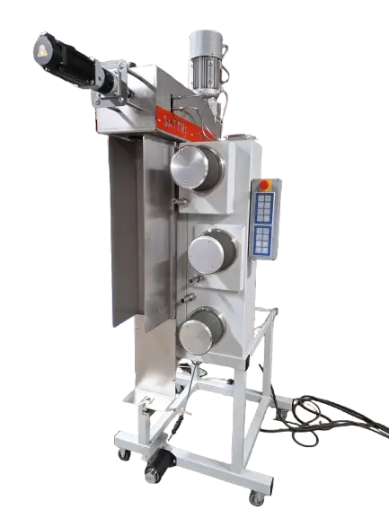 Bench scaled fiber melt spinning machine